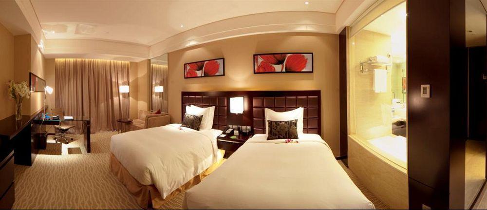 The Qube Hotel Shanghai -Close To Pudong International Airport And Disney Land Exterior photo