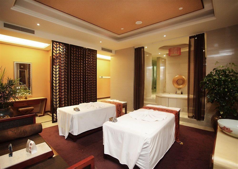 The Qube Hotel Shanghai -Close To Pudong International Airport And Disney Land Exterior photo